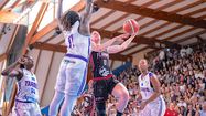 BALLE ORANGE - Finale pour Basket Landes et Tarbes. Course aux playoffs pour l’Élan